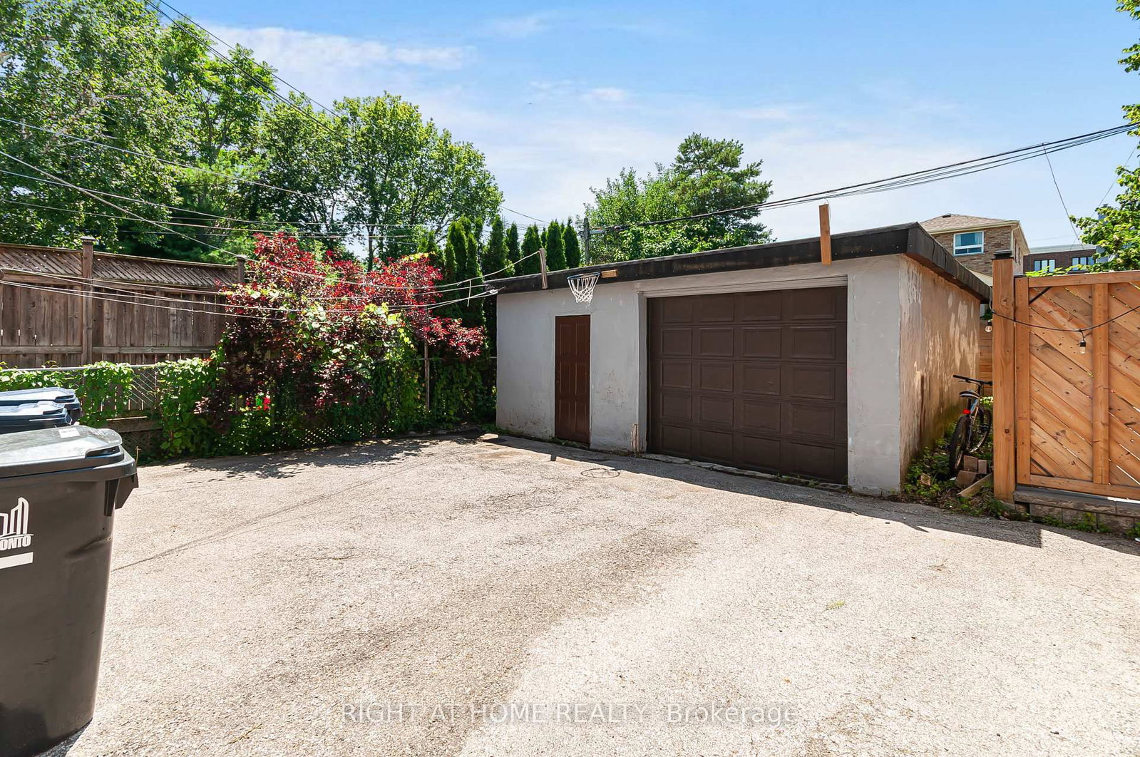 Listing Image 35