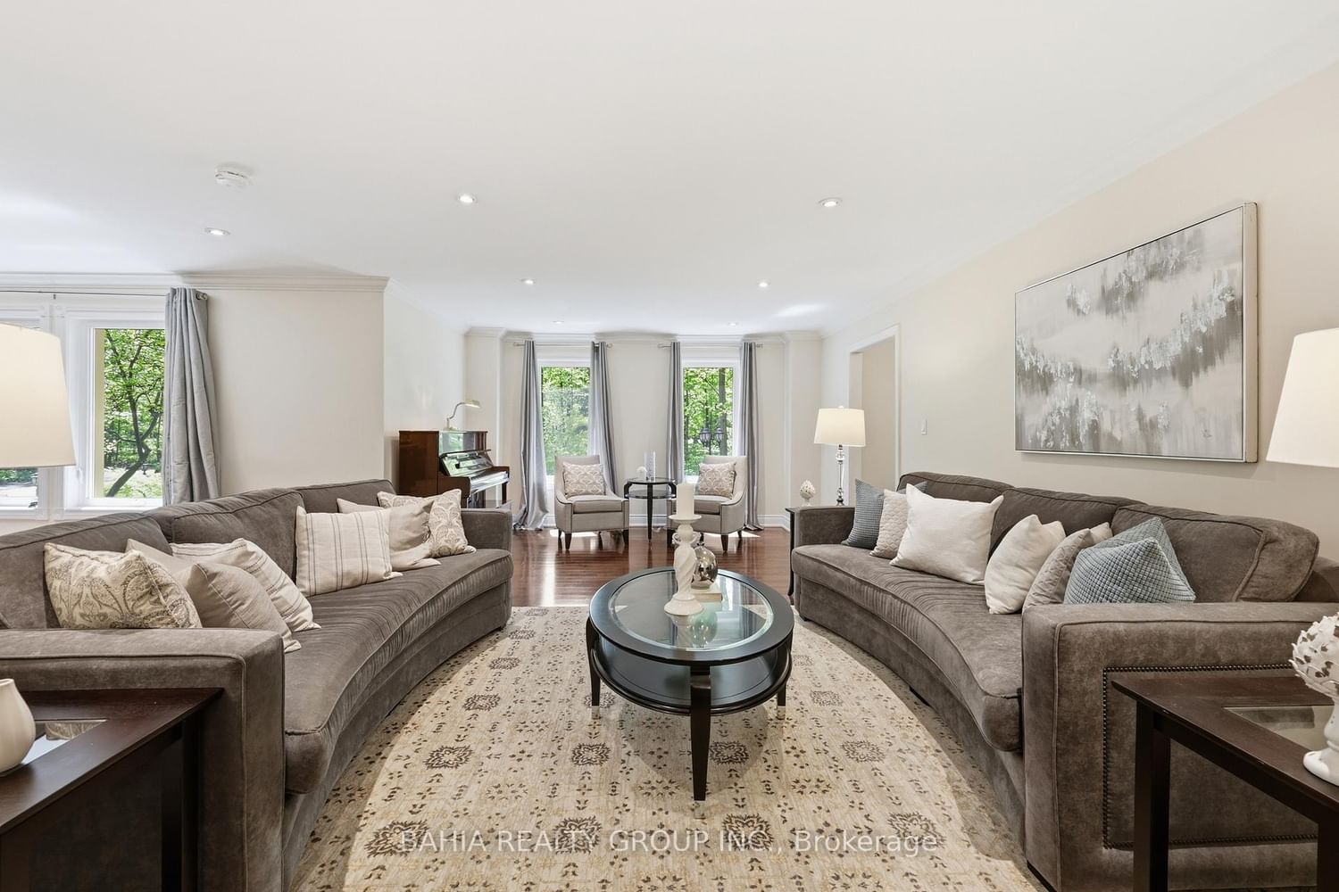 Listing Image 22