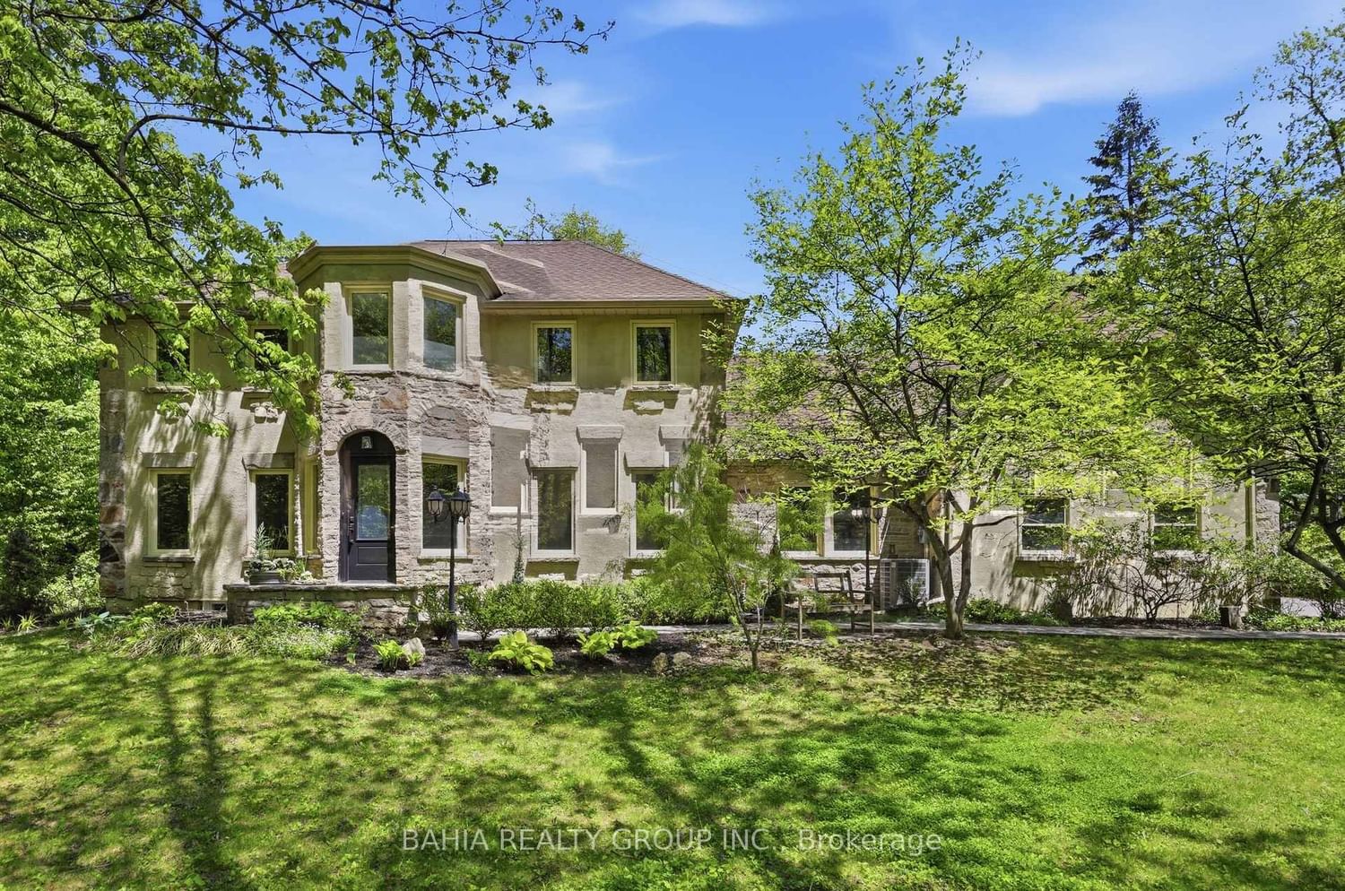 Listing Image 7