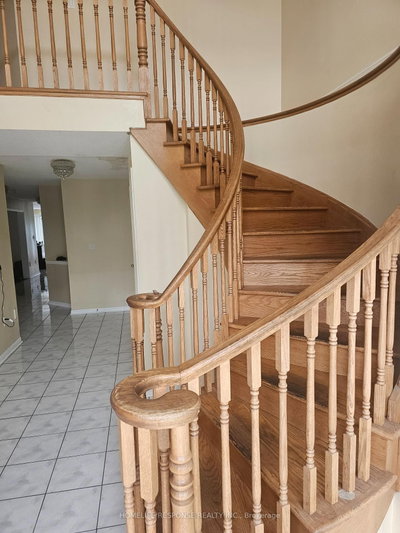 20 HIMALAYA Street — photo 3