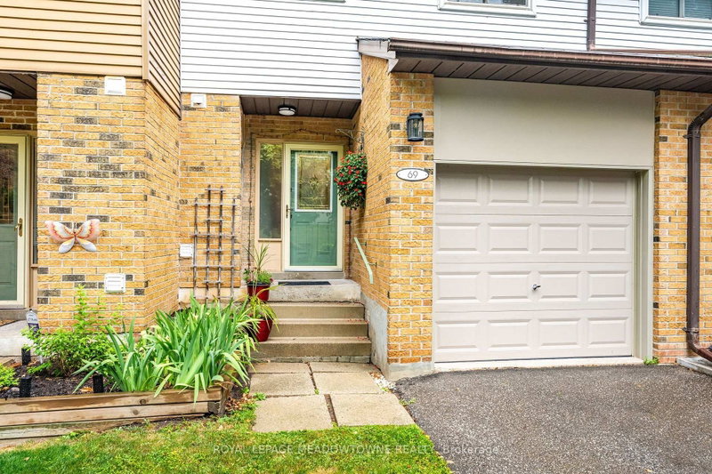 69 Lynden Circle