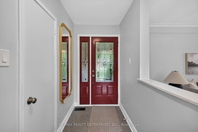 1282 Daimler Road • Mississauga, ON photo 9