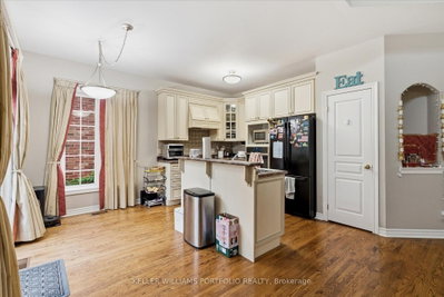 2153 Meadowglen Oakville,ON L6M 4C8 — Photo 17