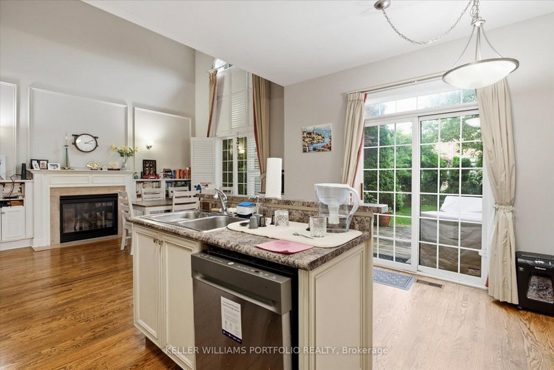 2153 Meadowglen Oakville,ON L6M 4C8 — Photo 19