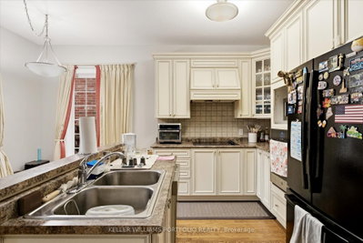 2153 Meadowglen Oakville,ON L6M 4C8 — Photo 20