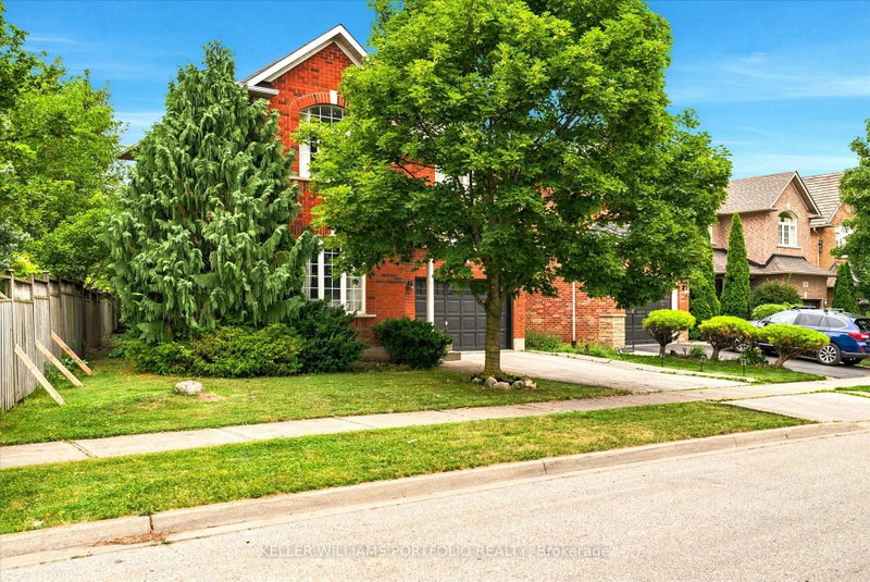 2153 Meadowglen Drive
