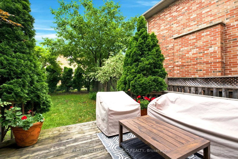 2153 Meadowglen Oakville,ON L6M 4C8 — Photo 44