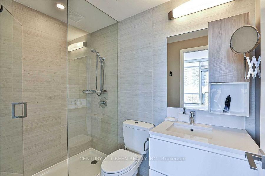 303 - 36 Park Lawn Road 4