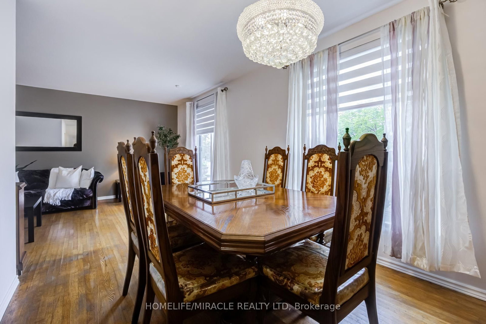 9 Wheatsheaf Crescent • Toronto, ON photo 14
