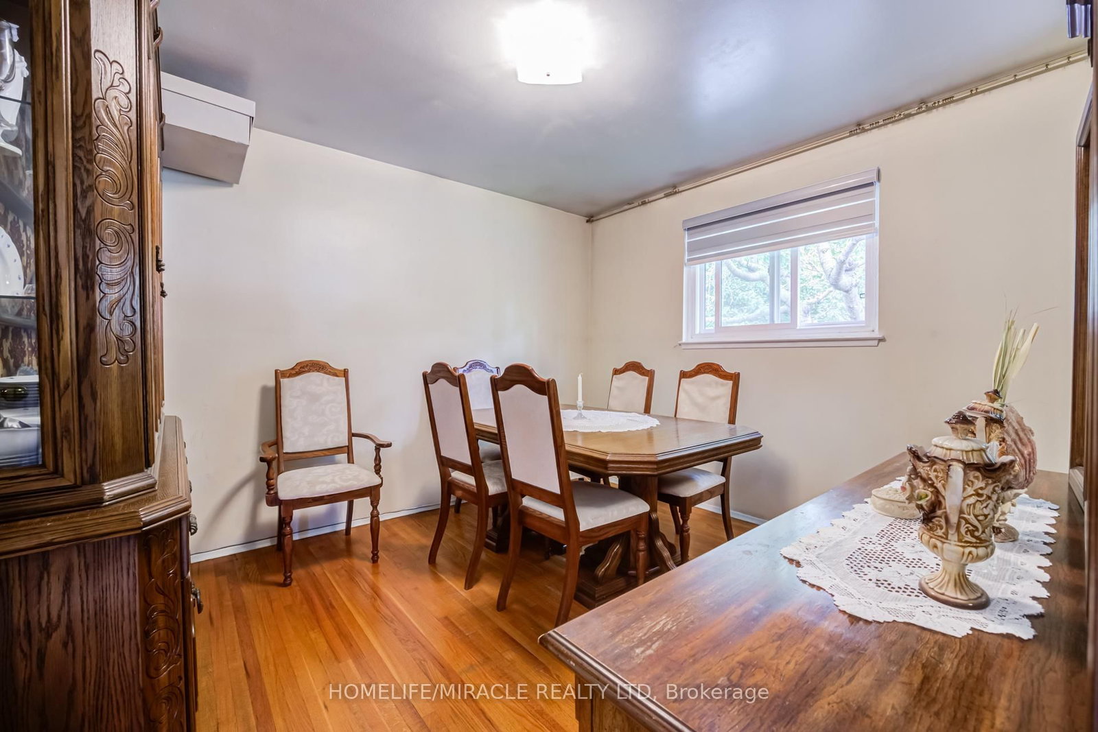 9 Wheatsheaf Crescent • Toronto, ON photo 25