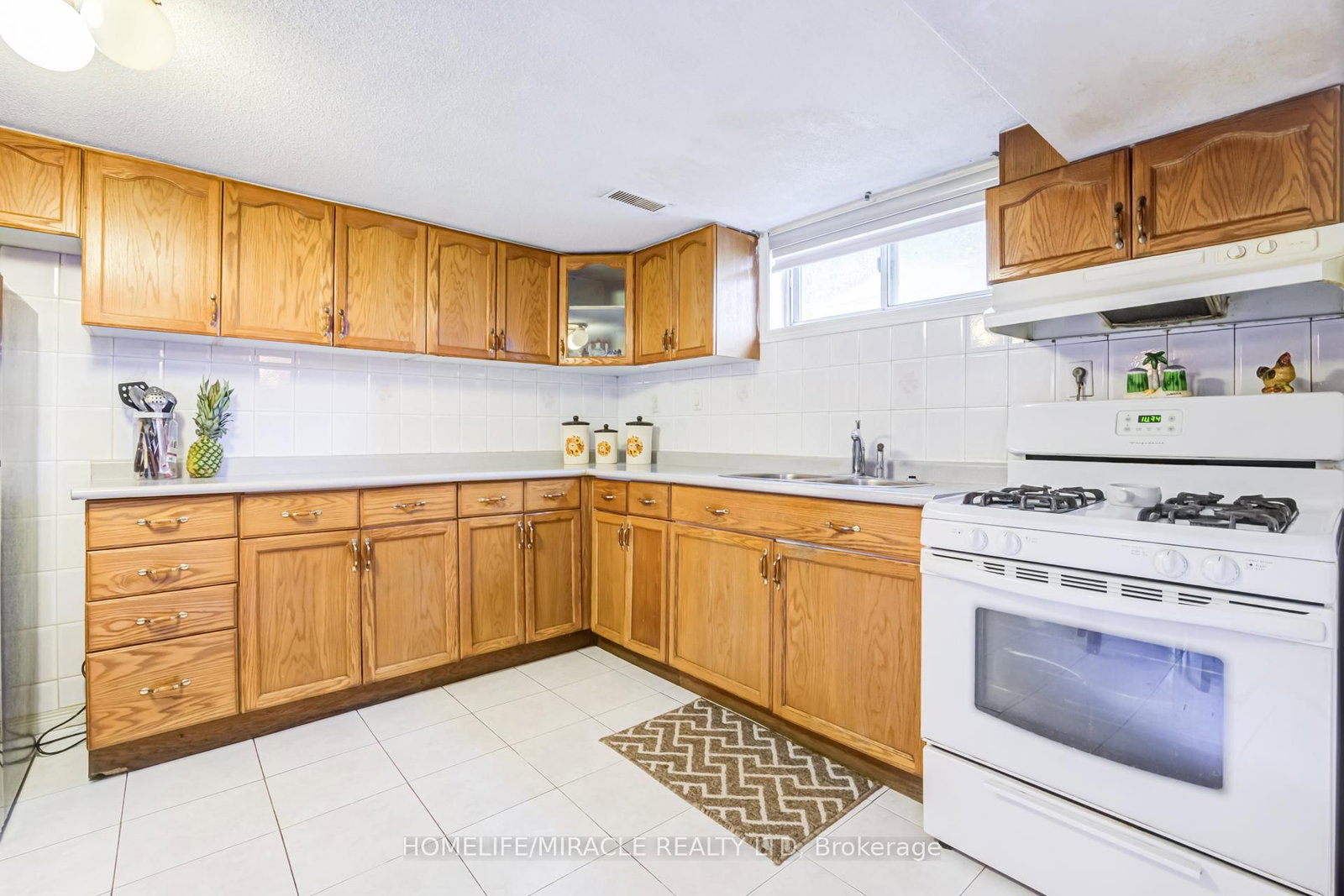 9 Wheatsheaf Crescent • Toronto, ON photo 31