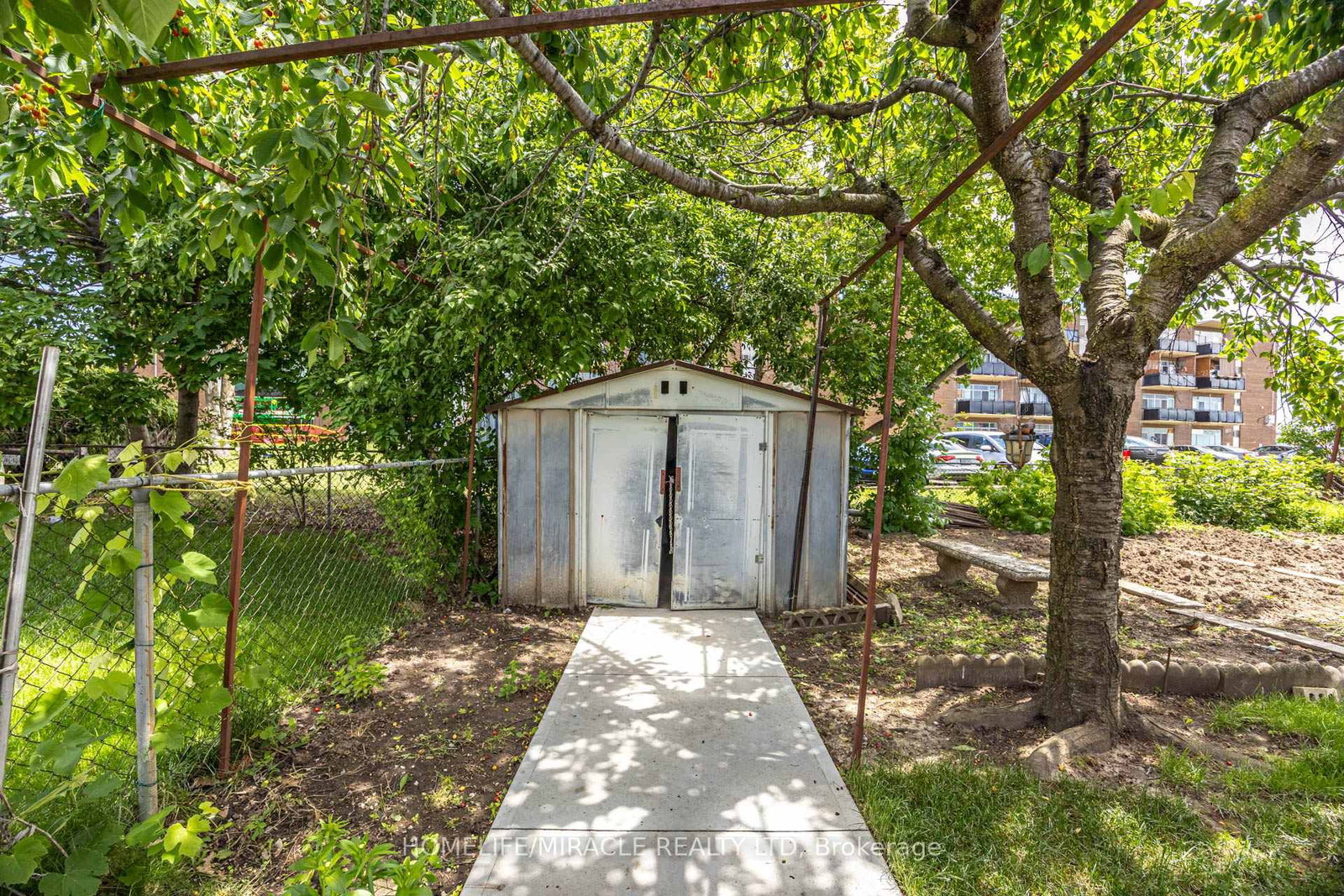 9 Wheatsheaf Crescent • Toronto, ON photo 46