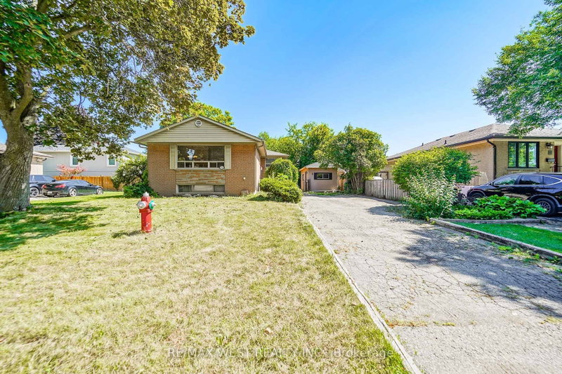18 Mcclure Avenue