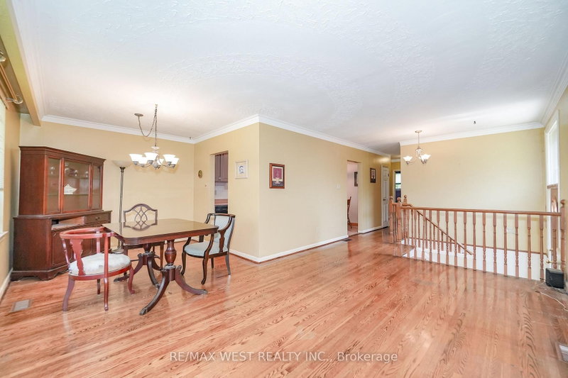 18 Mcclure Avenue