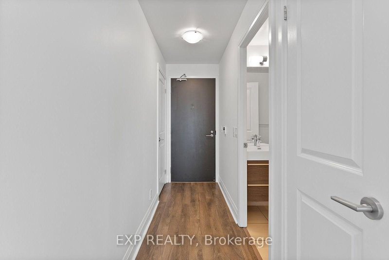 1202 - 15 Zorra Street
