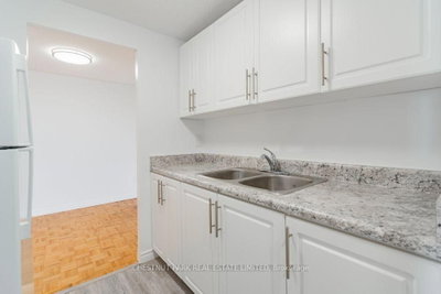 Unit 202 — 1060 Caven Street — photo 4