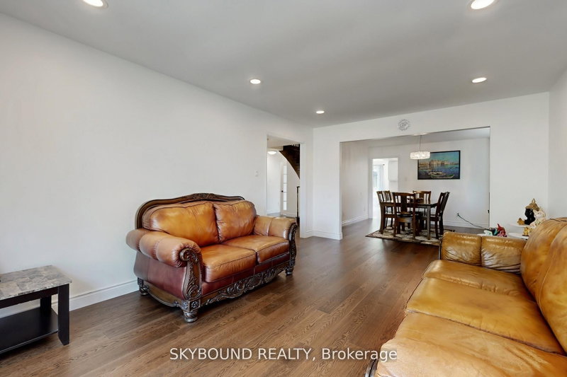 2088 Madden Oakville,ON L6H 3L6 — Photo 4