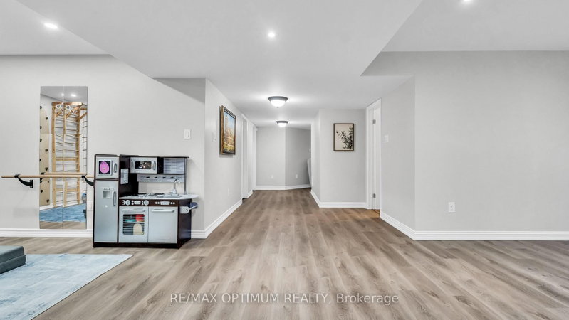 37 Island Brampton,ON L4A 7X4 — Photo 44