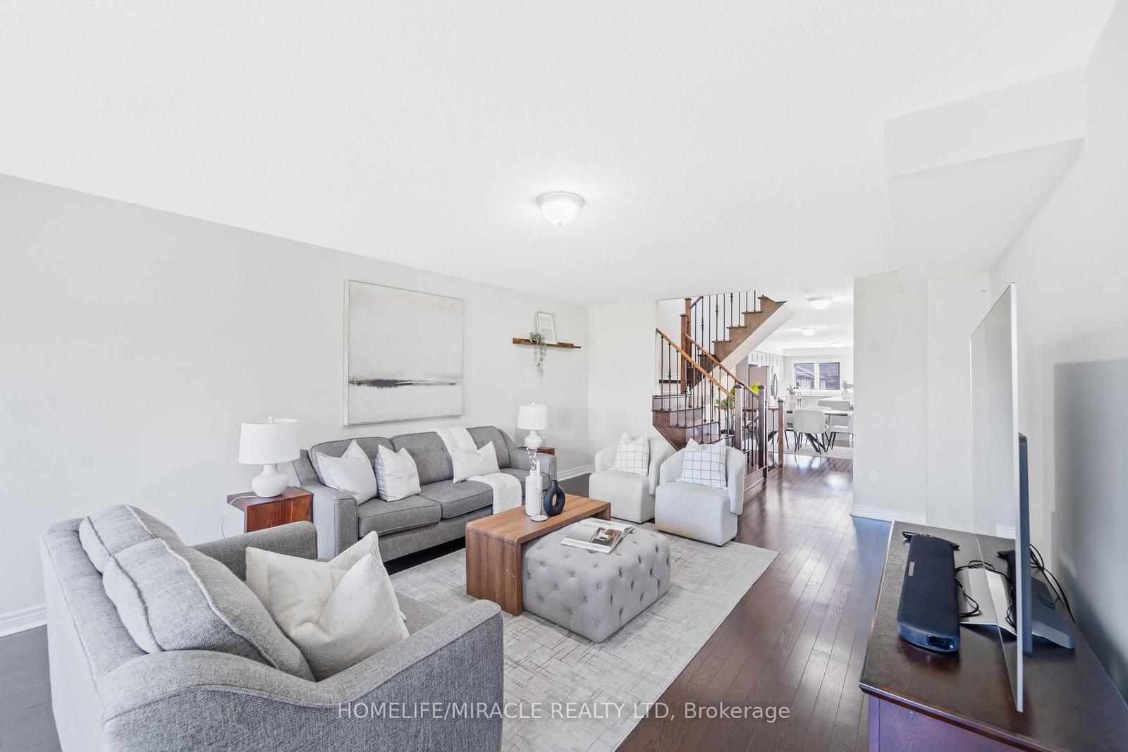11 Finegan Circle • Brampton, ON photo 15