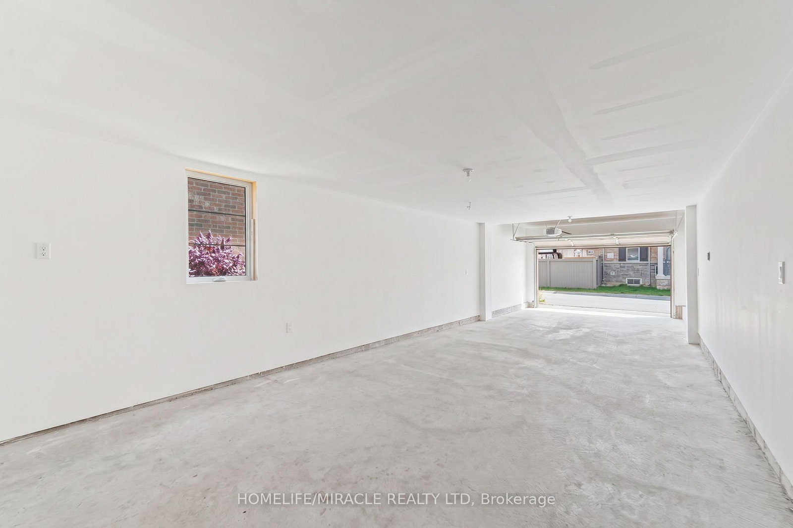11 Finegan Circle • Brampton, ON photo 34