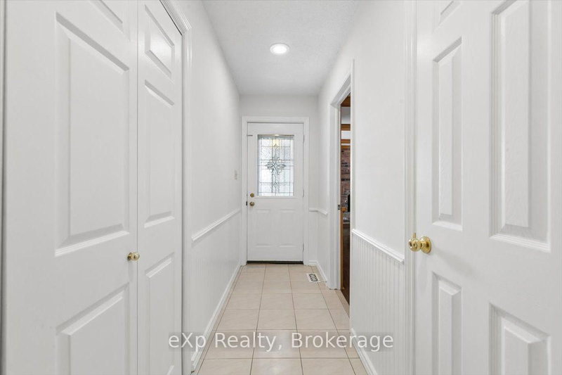 2039 Blacklock Milton,ON L0P 1B0 — Photo 21