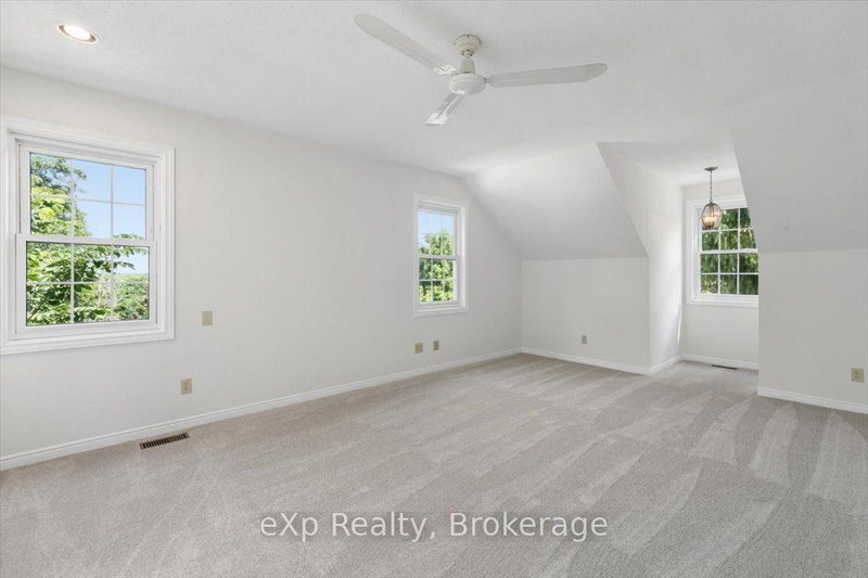 2039 Blacklock Milton,ON L0P 1B0 — Photo 30