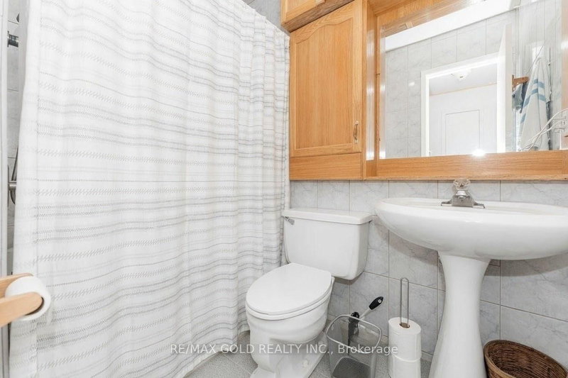 63 Newstead Brampton,ON L6V 2A8 — Photo 13