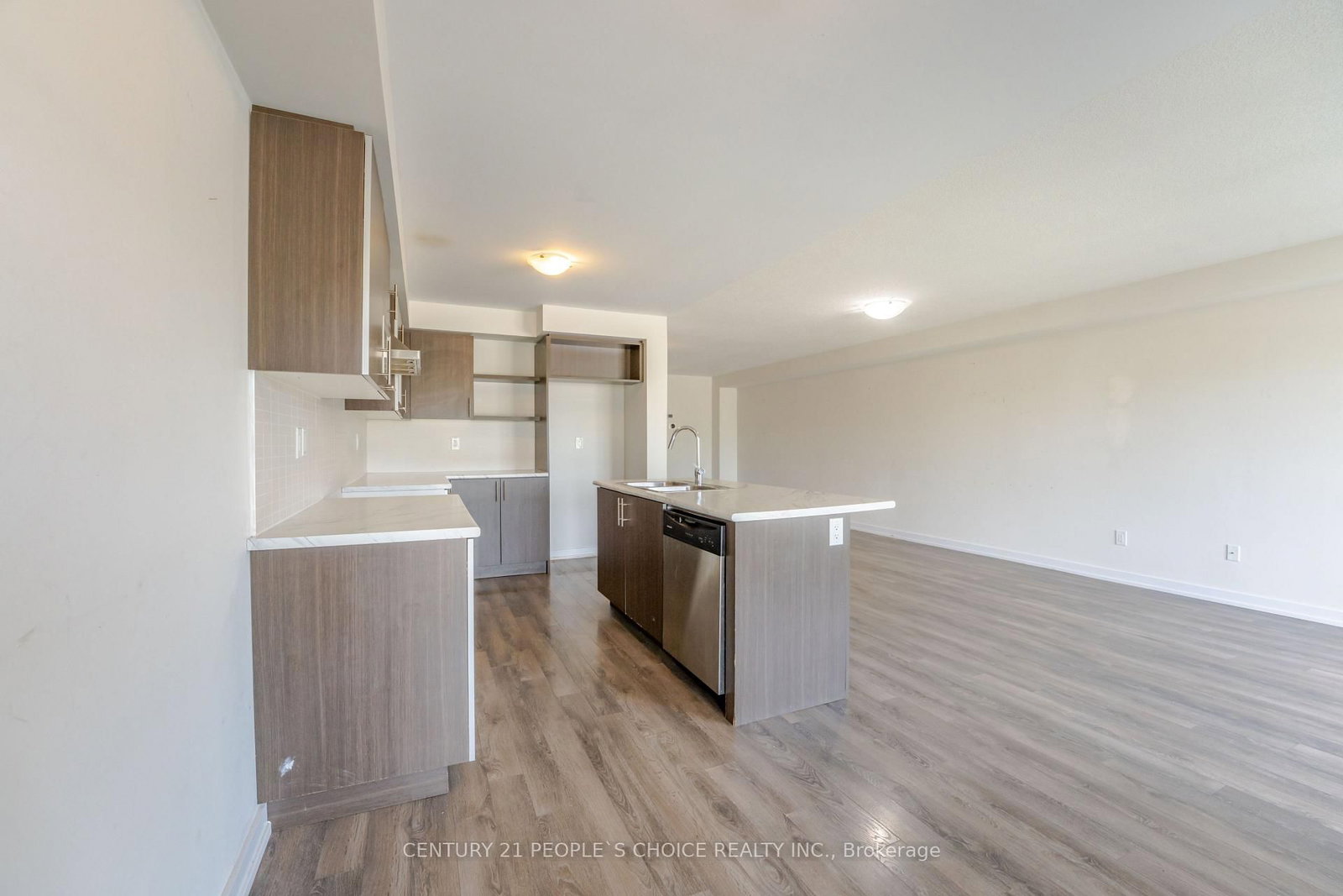 108 Golden Spring Drive • Brampton, ON photo 14
