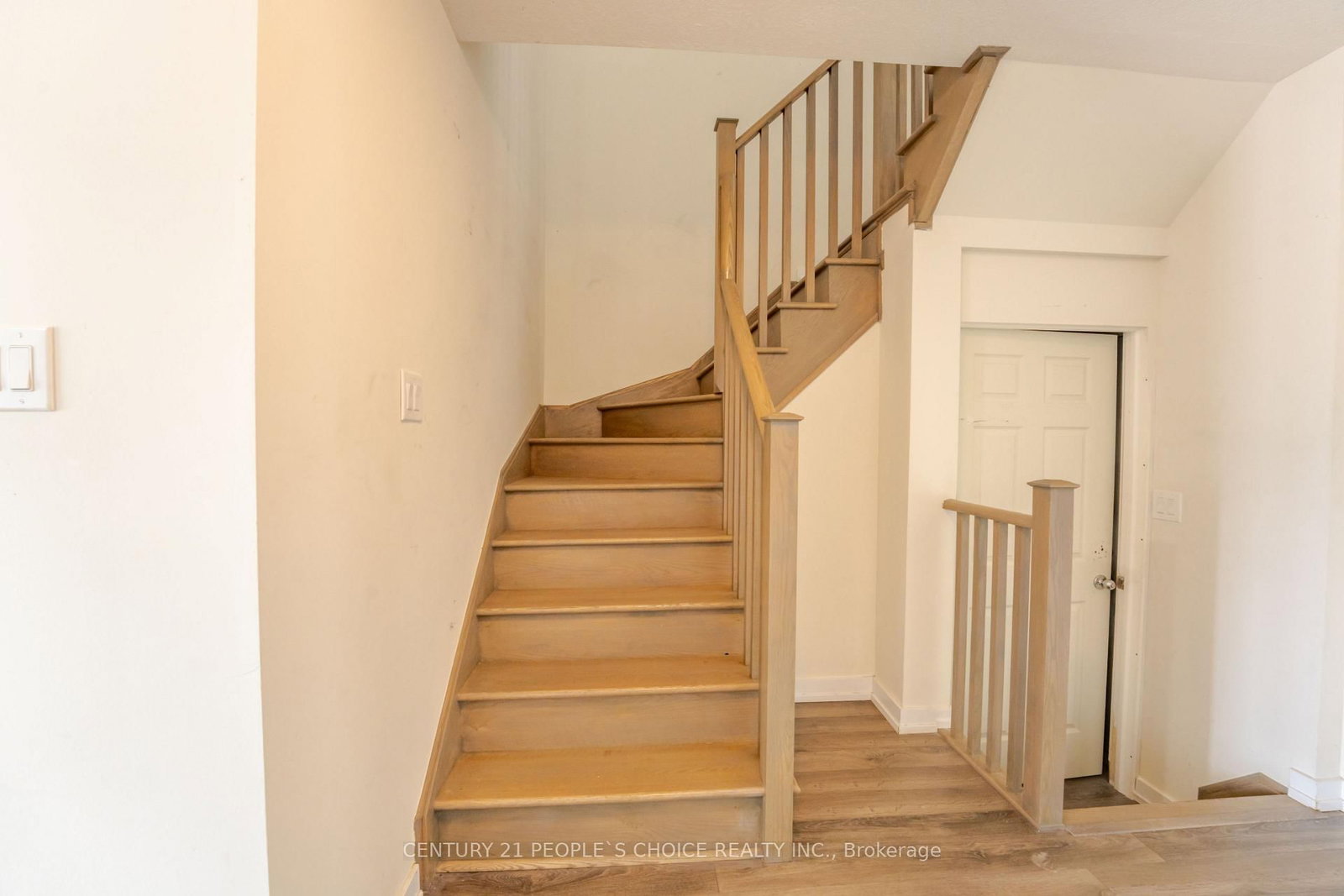 108 Golden Spring Drive • Brampton, ON photo 19