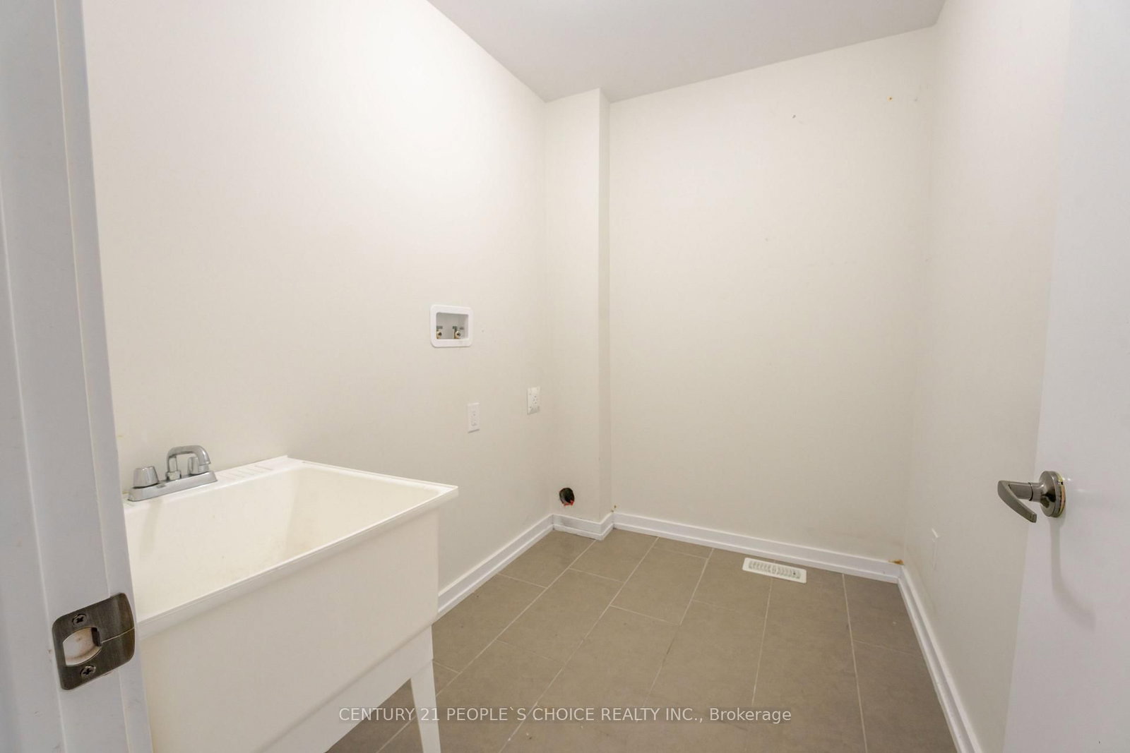 108 Golden Spring Drive • Brampton, ON photo 32