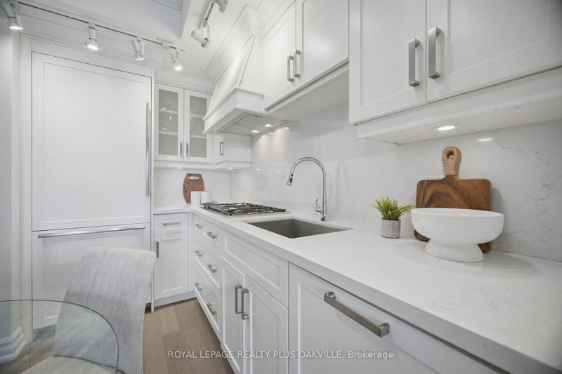 2060 Lakeshore Burlington,Ontario L7R 0G2 — Photo 11