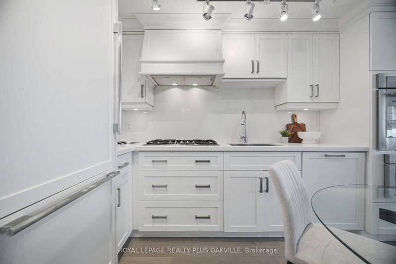 2060 Lakeshore Burlington,Ontario L7R 0G2 — Photo 9