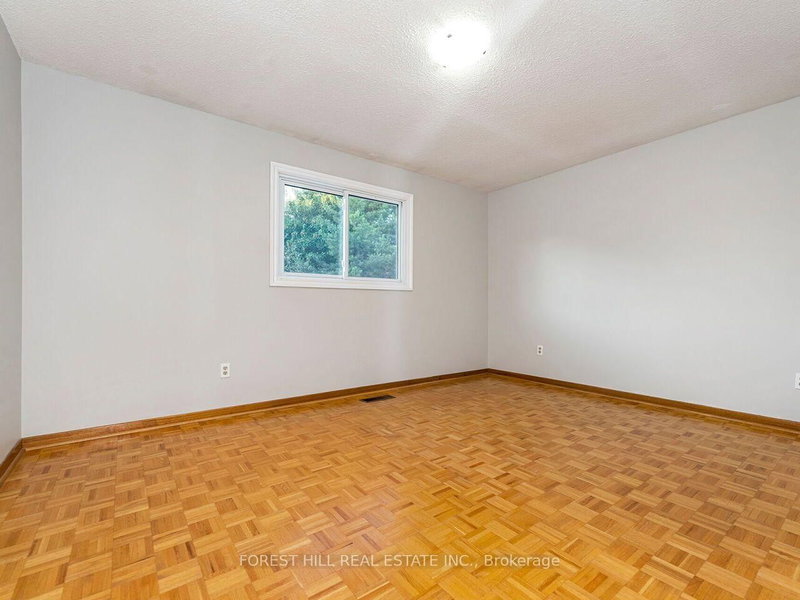 6193 Montevideo Mississauga,ON L5N 2E8 — Photo 13