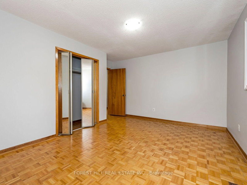 6193 Montevideo Mississauga,ON L5N 2E8 — Photo 14
