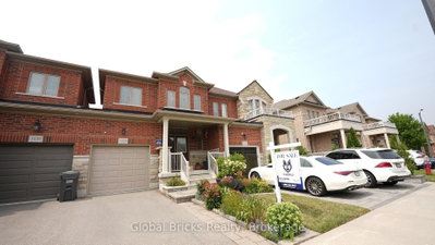 3428 Stoney Crescent