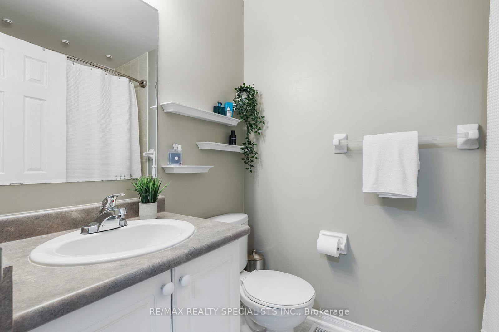 3370 Redpath Circle • Mississauga, ON photo 23