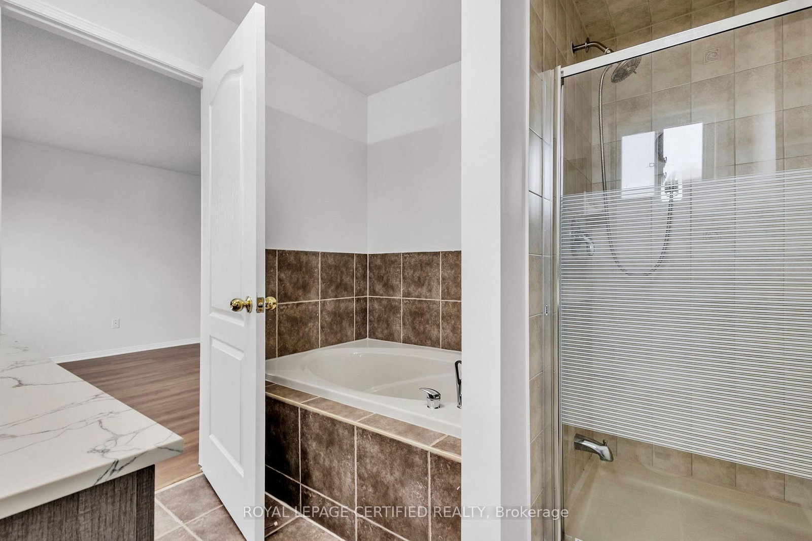 114 Botavia Downs Drive • Brampton, ON photo 16