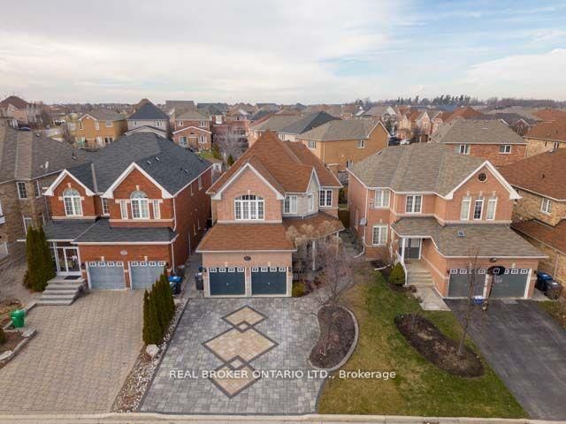 3277 Paul Henderson Drive