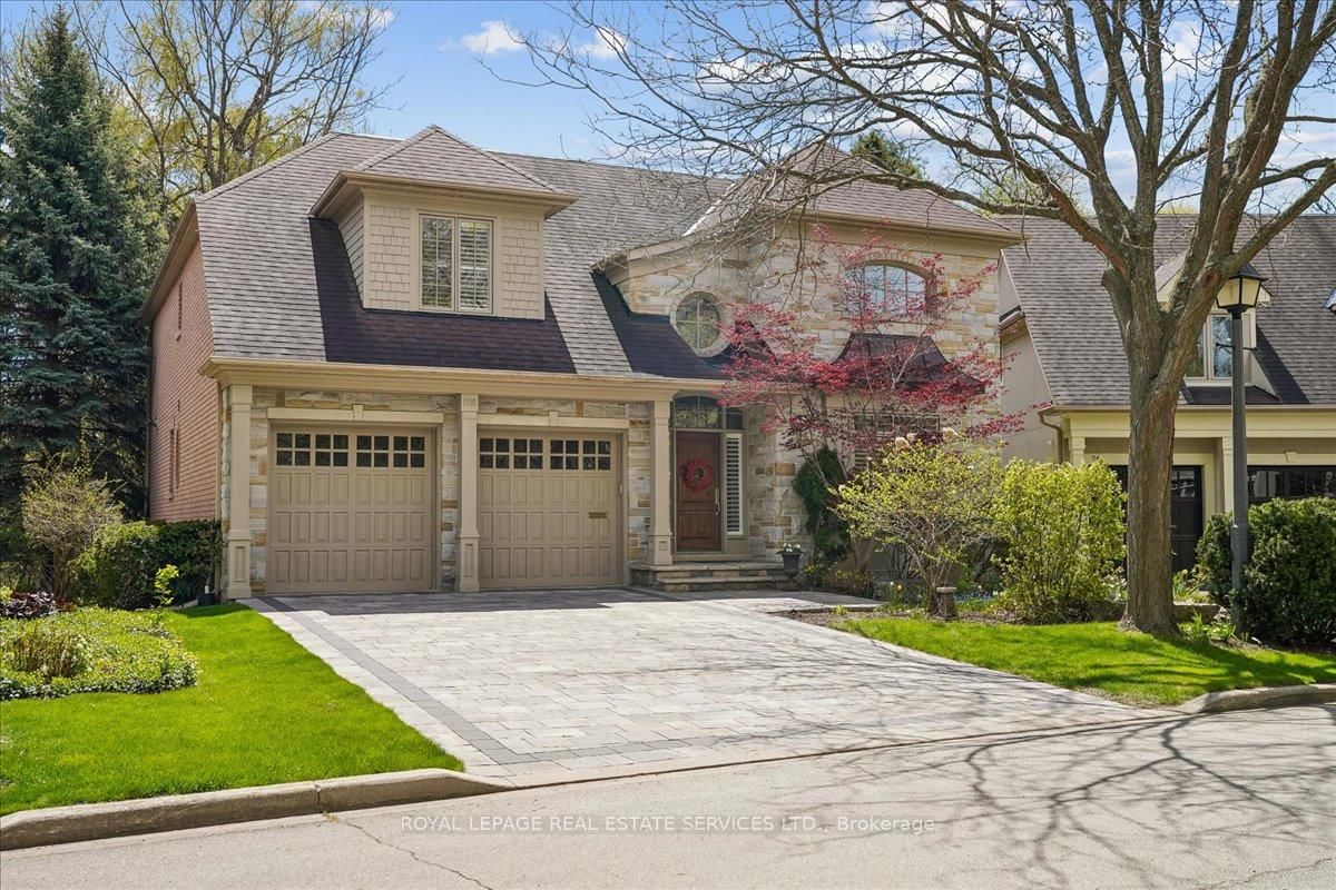 1726 The Pines • Mississauga, ON photo 2