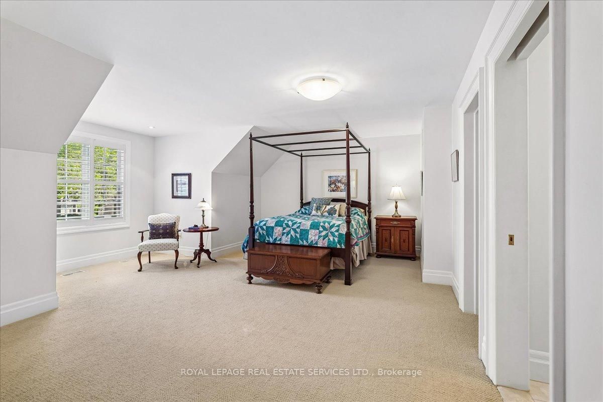 1726 The Pines • Mississauga, ON photo 30