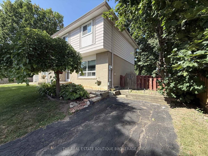 1345 Colonsay Drive