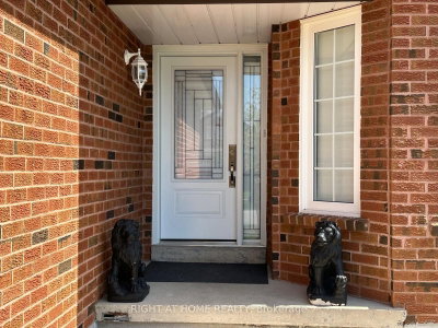 874 Wetherby Lane N — photo 5