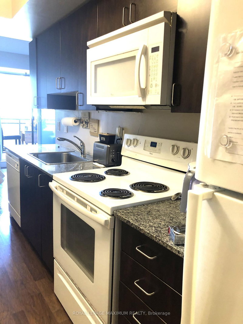 223 - 1070 Sheppard Avenue W