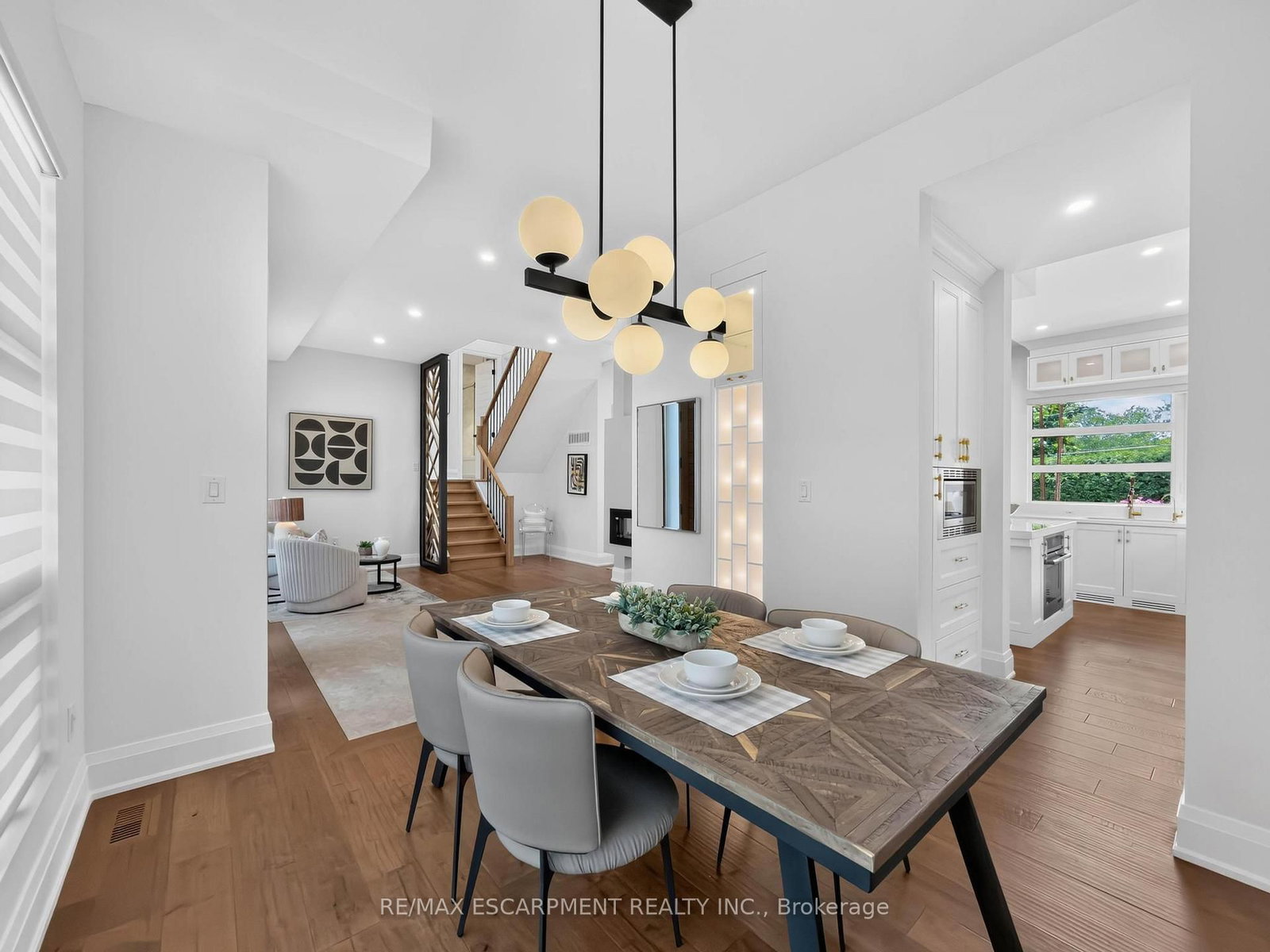 5178 Hunter Drive • Burlington, ON photo 10