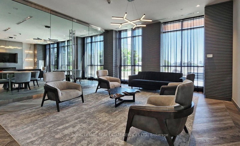 812 - 50 Thomas Riley Road
