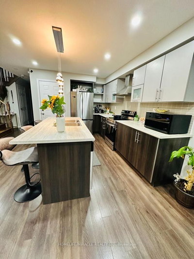 154 Golden Springs Drive • Brampton, ON photo 2