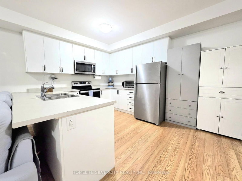 9450 The Gore Brampton,ON L6P 4P9 — Photo 6