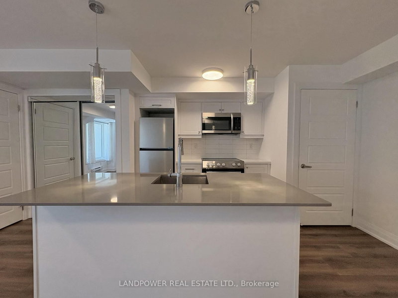 5 - 175 William Duncan Road