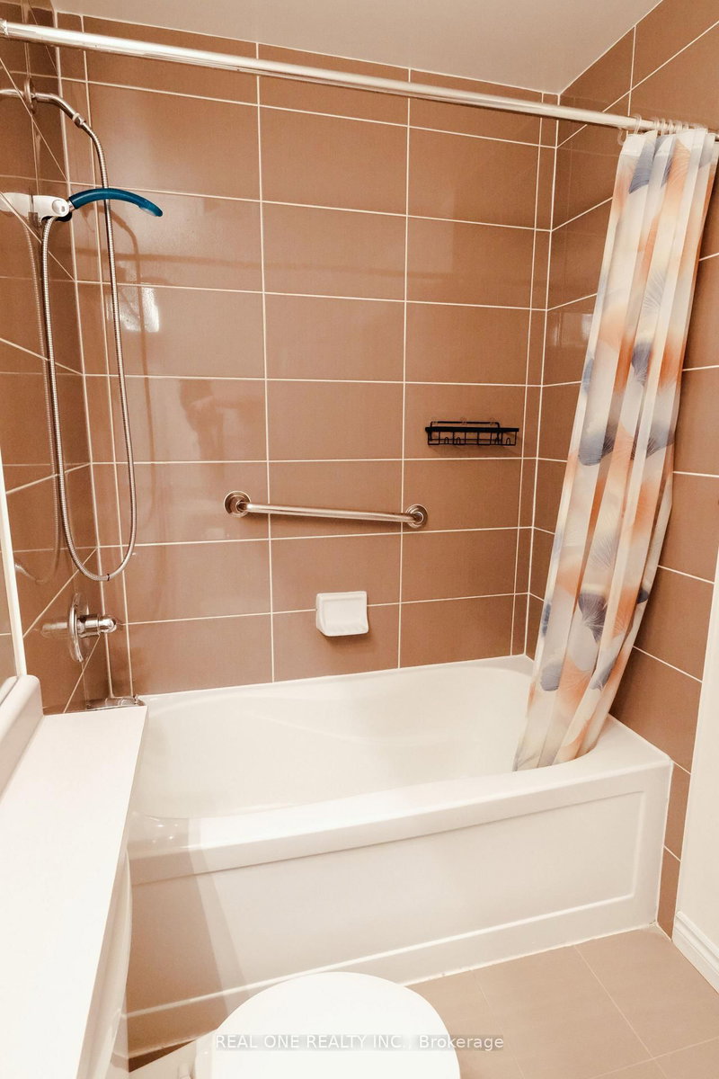 3525 Kariya Mississauga,ON L5B 0C2 — Photo 15