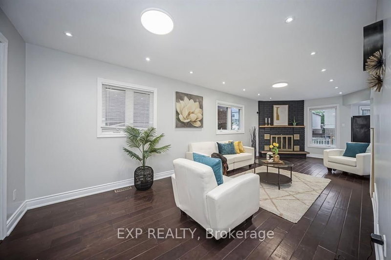 692 Huntington Ridge Mississauga,ON L5R 1Z5 — Photo 10